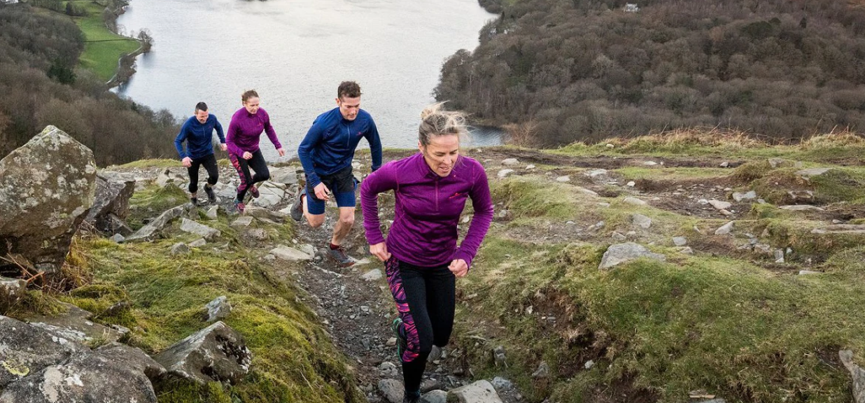 Skarpety biegowe BRIDGEDALE Trail Run Lightwight T2 - Merino Sport - 3/4 Crew - kolor: Damson (różowy/fioletowy)